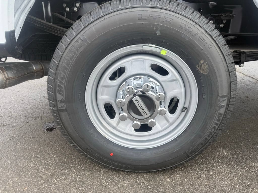 New 2026 Ford F350 XL AWD/4WD image 38