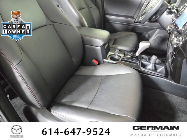 Used 2022 Toyota 4Runner TRD Off-Road Premium w/ Moonroof Package AWD/4WD image 28