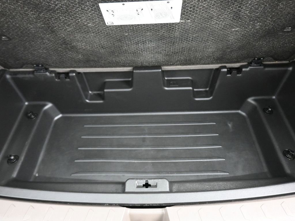 Used 2019 Chevrolet Traverse LT w/ LT Premium Package image 60