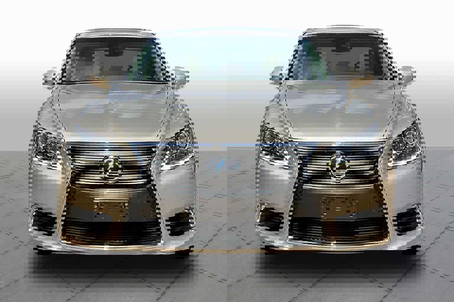 Used 2015 Lexus LS 460 w/ Comfort Package video 3