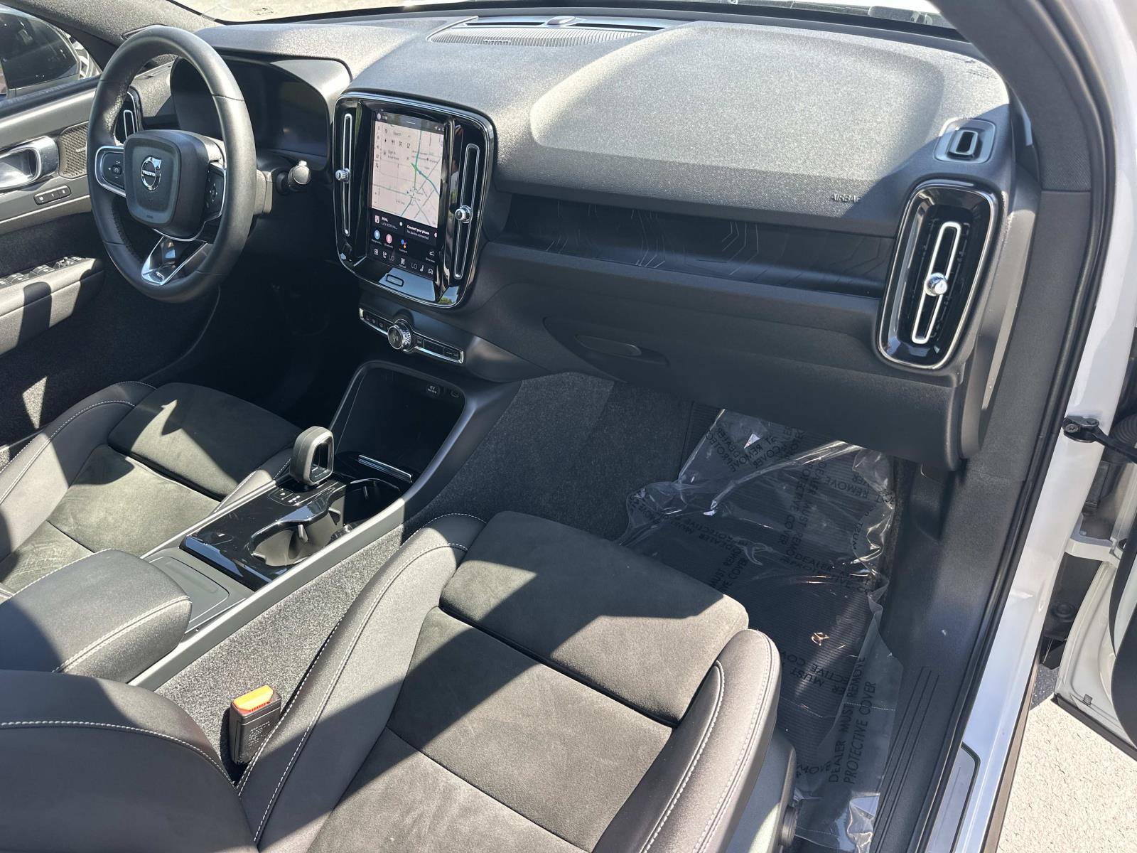 Certified 2023 Volvo C40 P8 Recharge Ultimate image 26