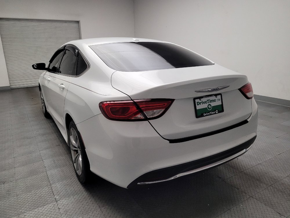 Used 2015 Chrysler 200 Limited w/ Convenience Group FWD image 6