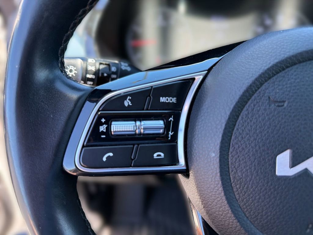 Used 2023 Kia Seltos S AWD/4WD image 15