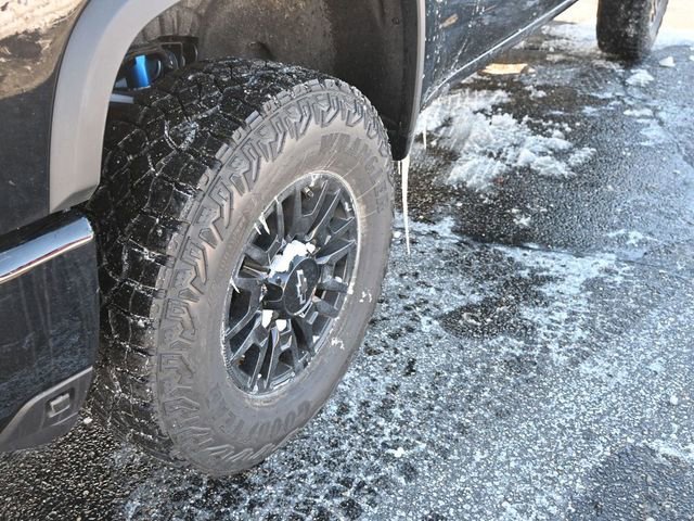 New 2026 Chevrolet Silverado 2500 ZR2 image 10