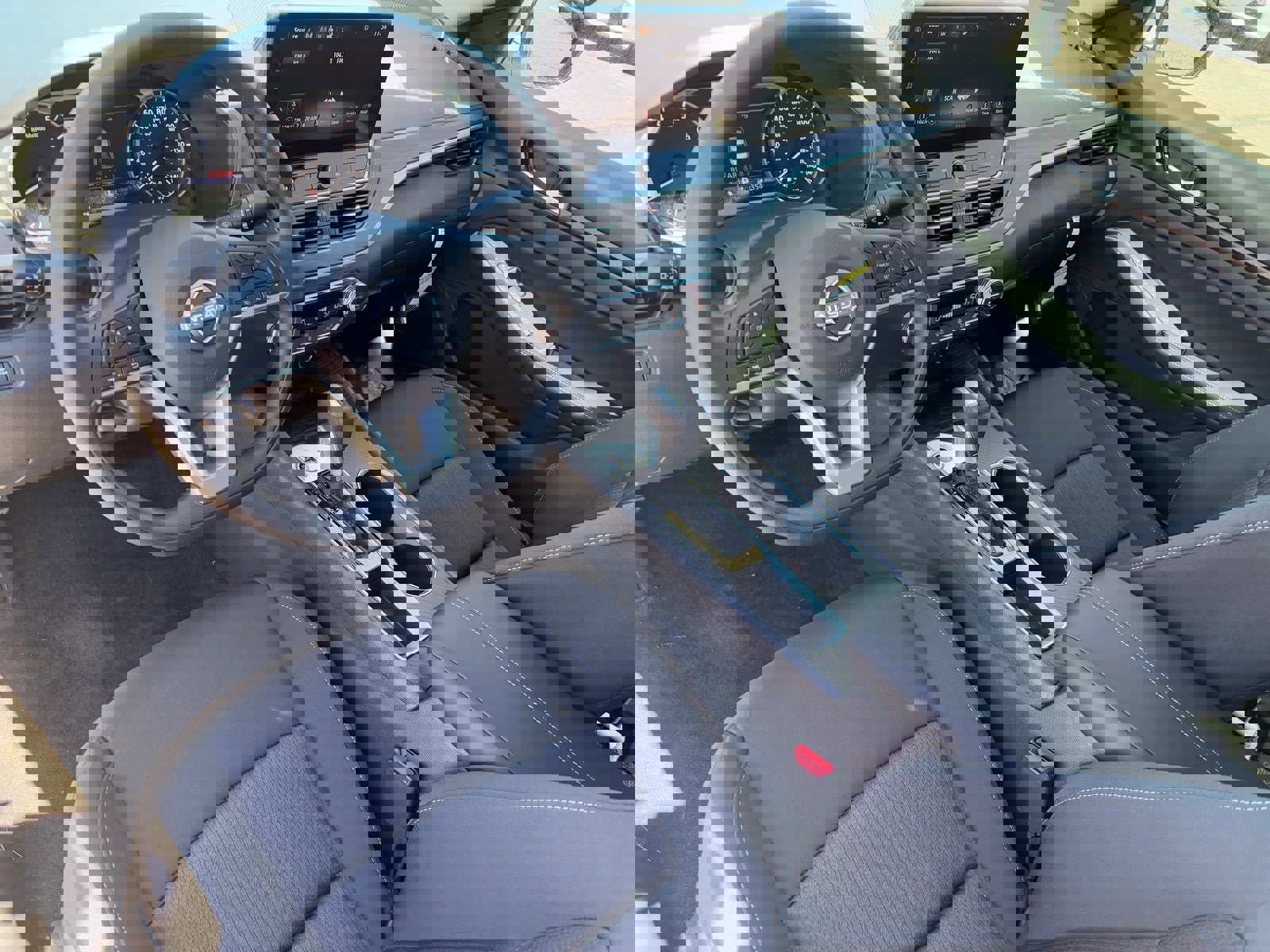 New 2025 Nissan Altima 2.5 SV w/ SV Special Edition Package image 18