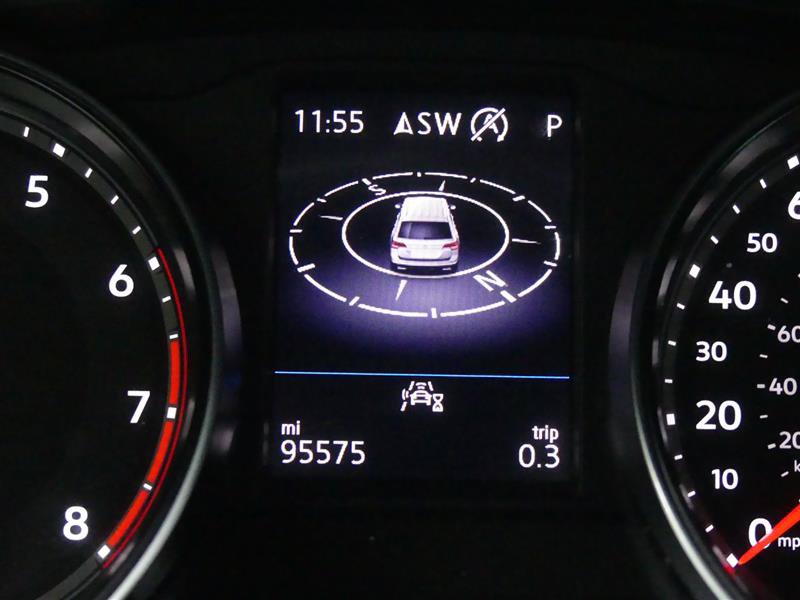 Used 2020 Volkswagen Atlas Cross Sport SE AWD/4WD image 33