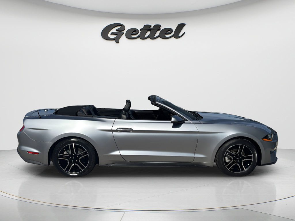 Used 2020 Ford Mustang Premium RWD image 8