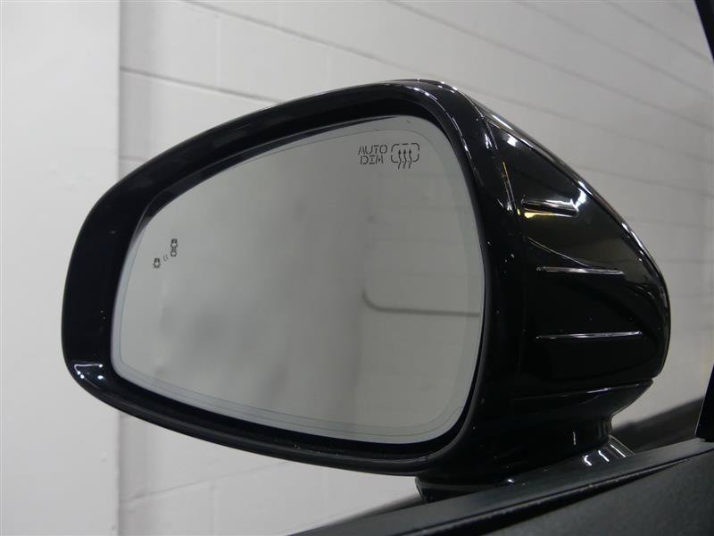 Used 2022 Kia Stinger GT2 AWD/4WD image 14