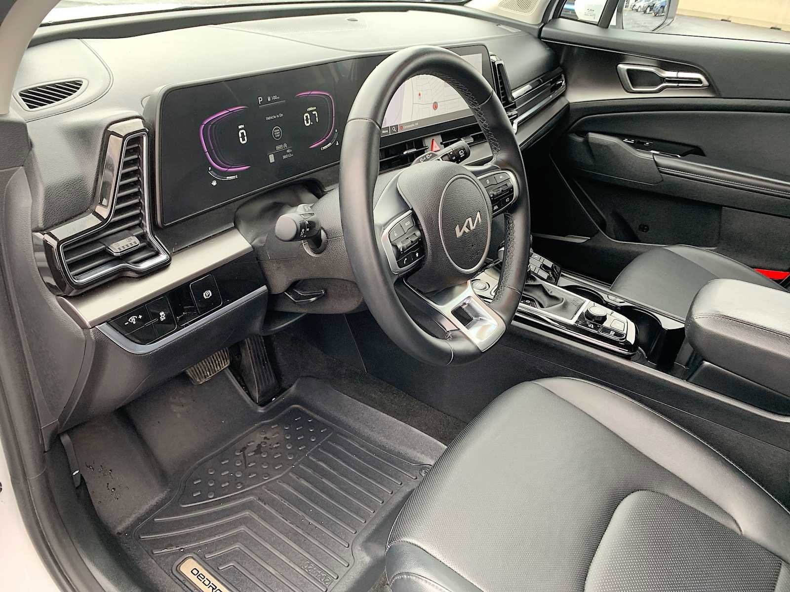 Used 2023 Kia Sportage EX image 10