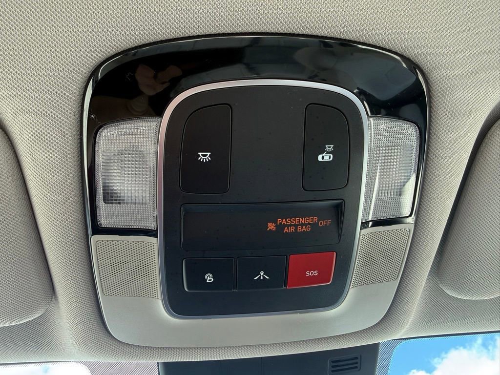 Used 2023 Hyundai Sonata SEL w/ Cargo Package image 32