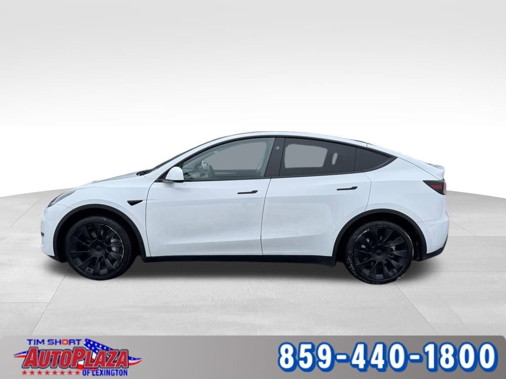 Used 2024 Tesla Model Y Long Range image 8