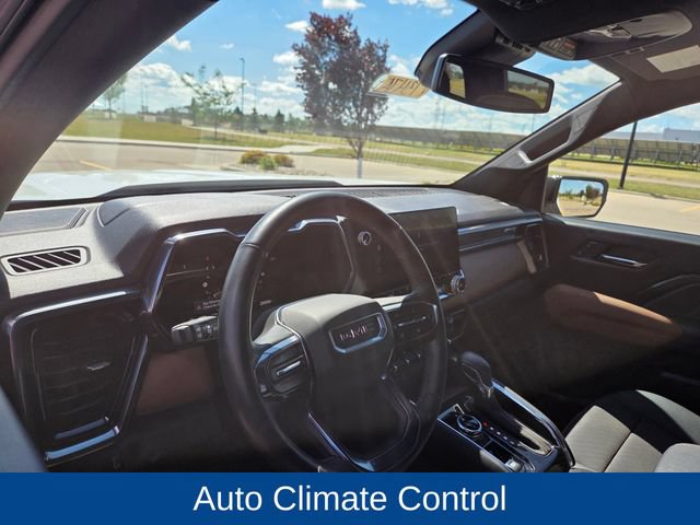 Certified 2023 GMC Canyon AT4 w/ AT4 Premium Package AWD/4WD image 14
