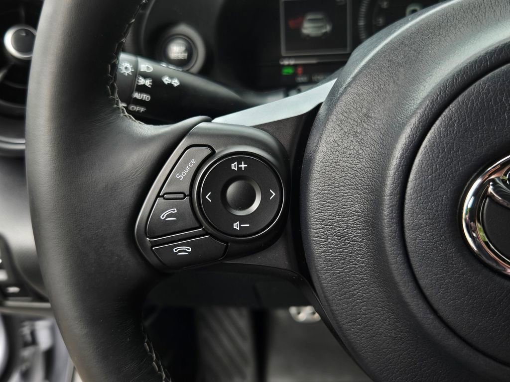 Used 2024 Toyota GR86 Premium image 21