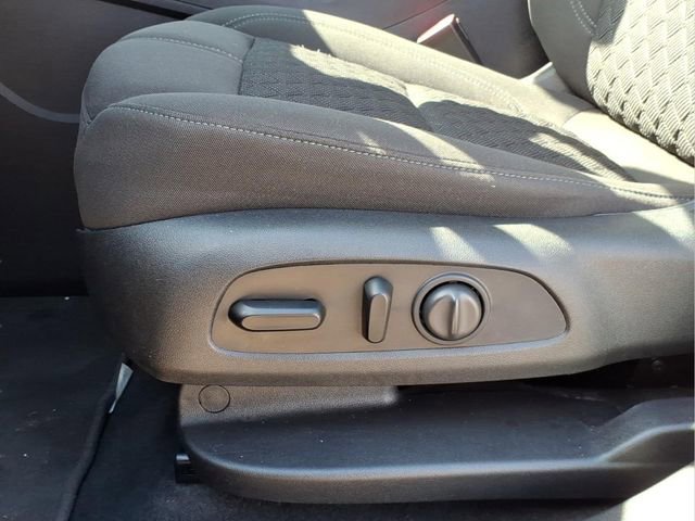 Used 2020 Chevrolet Blazer LT image 14