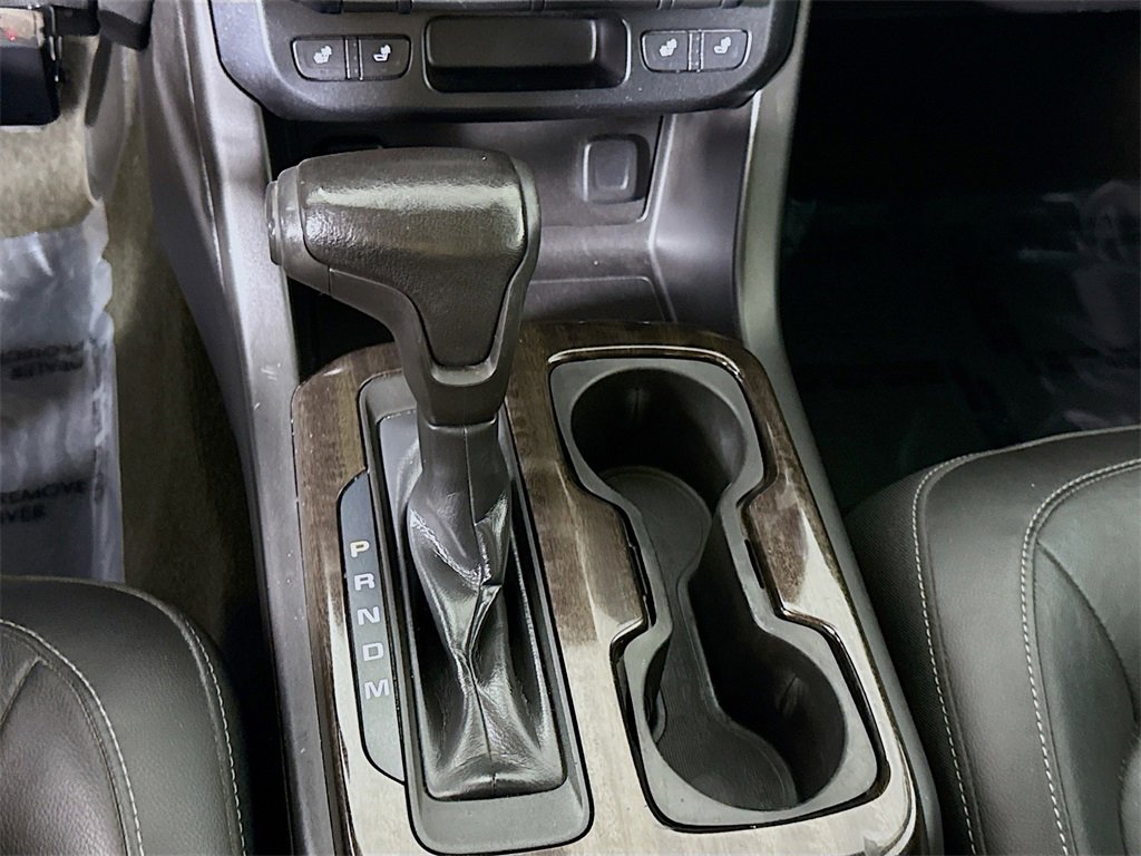 Used 2015 GMC Canyon SLT image 10