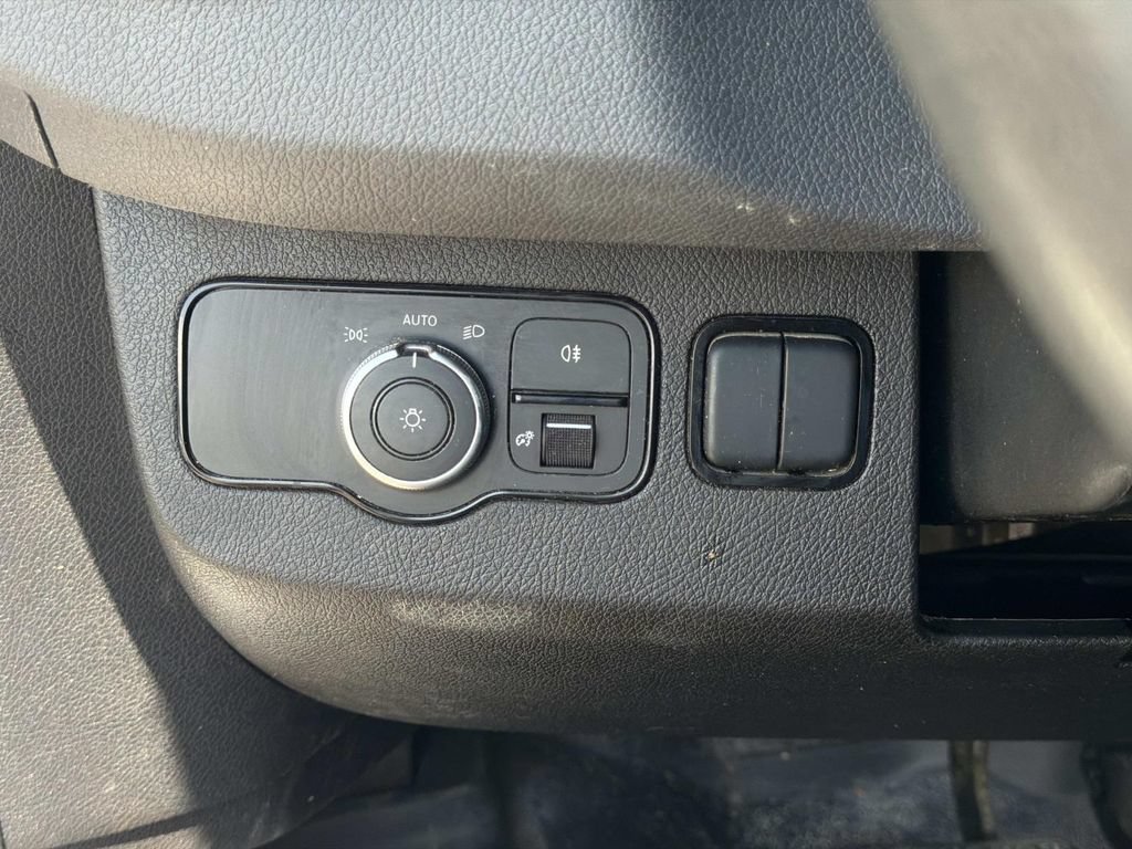 Used 2020 Mercedes-Benz Sprinter 2500 image 20