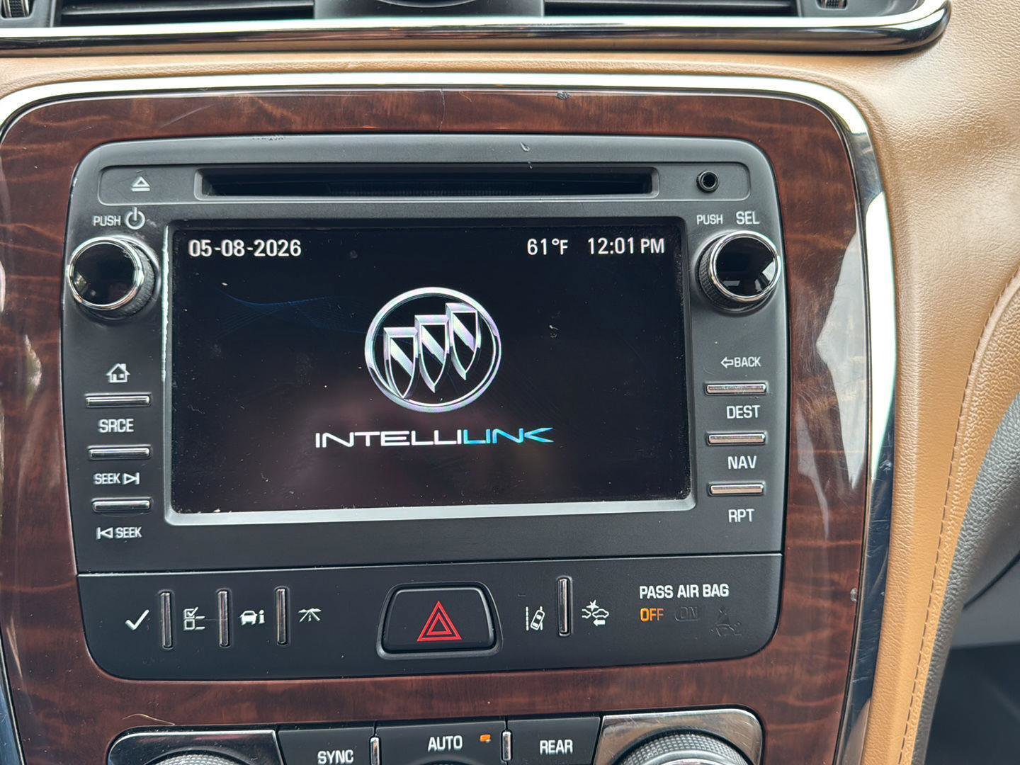 Used 2017 Buick Enclave Leather AWD/4WD image 19