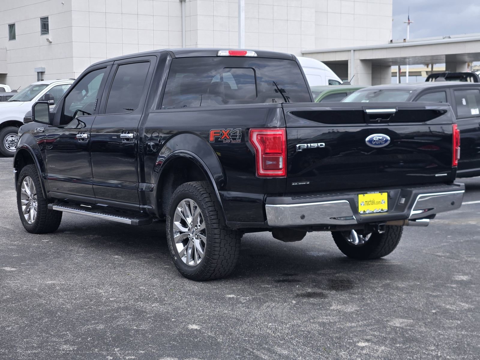 Used 2016 Ford F150 Lariat w/ Equipment Group 502A Luxury AWD/4WD image 7