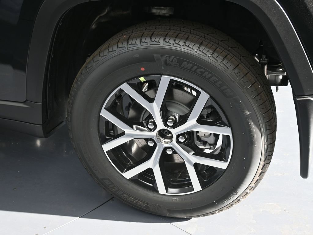 New 2025 Jeep Grand Cherokee Limited w/ Luxury Tech Group II image 15