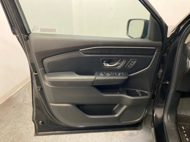 Certified 2024 Honda Pilot Elite image 21