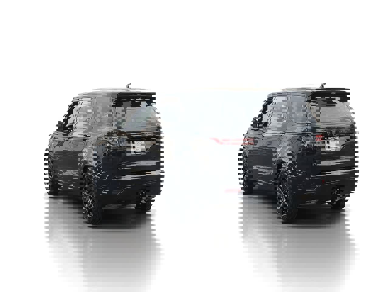 Used 2025 Land Rover Discovery Dynamic SE image 6