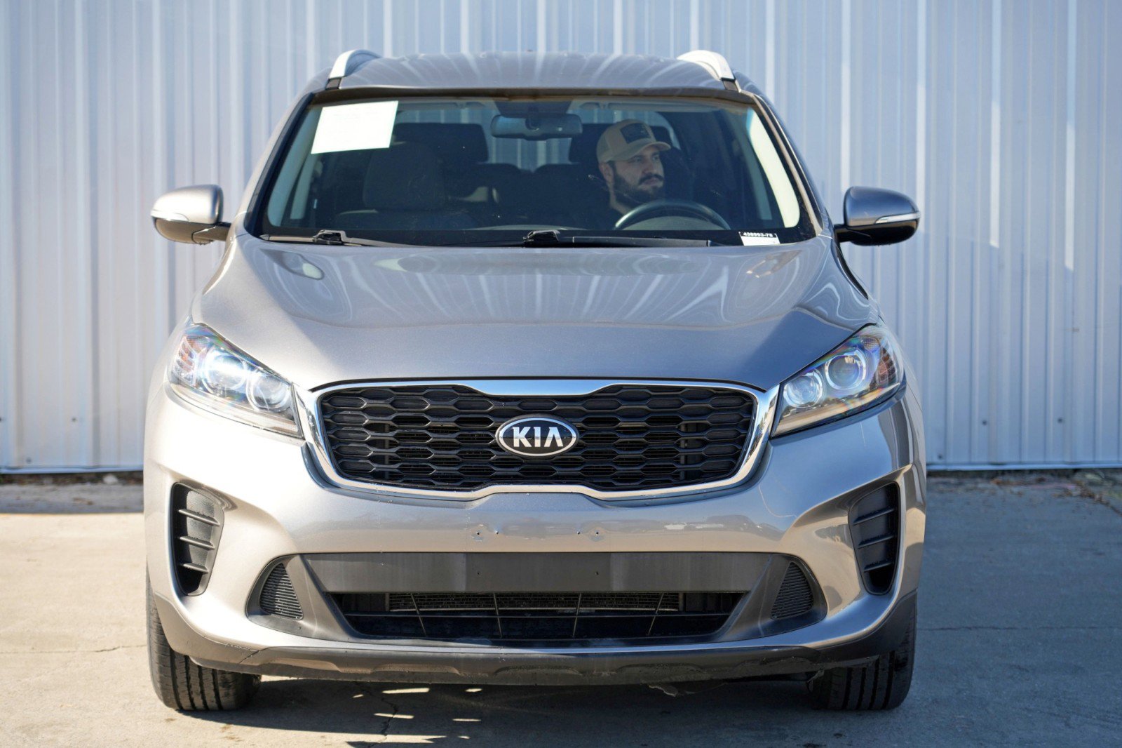 Used 2019 Kia Sorento LX w/ LX Convenience Package image 44