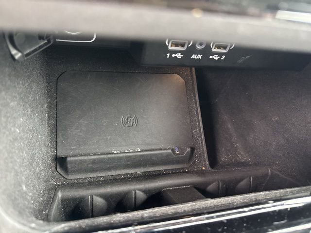 Used 2024 Jeep Wagoneer L Series II w/ Flexible Seating Group image 18