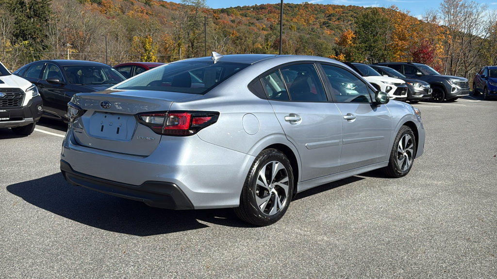 Certified 2025 Subaru Legacy Premium AWD/4WD image 4