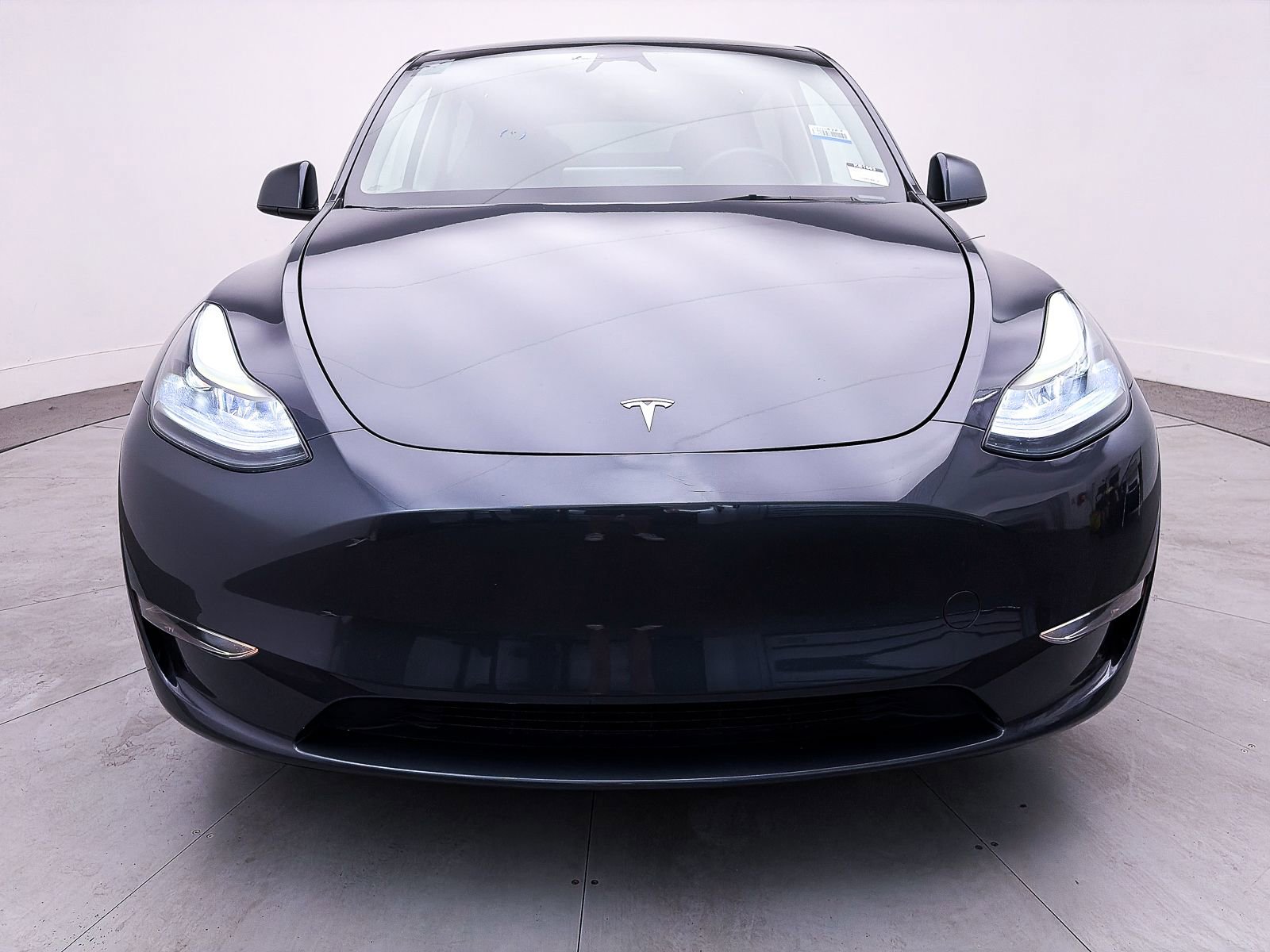 Used 2023 Tesla Model Y Performance image 11