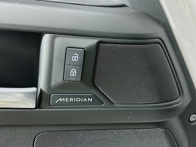 New 2026 Land Rover Defender 110 S AWD/4WD image 20