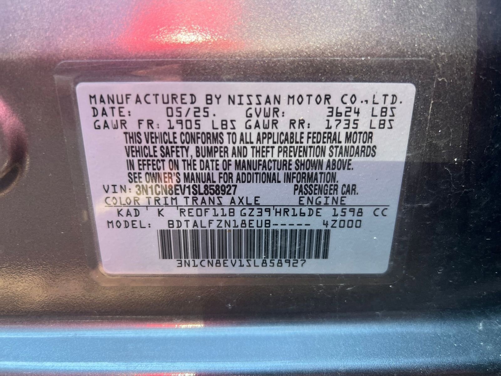 Used 2025 Nissan Versa SV FWD image 27