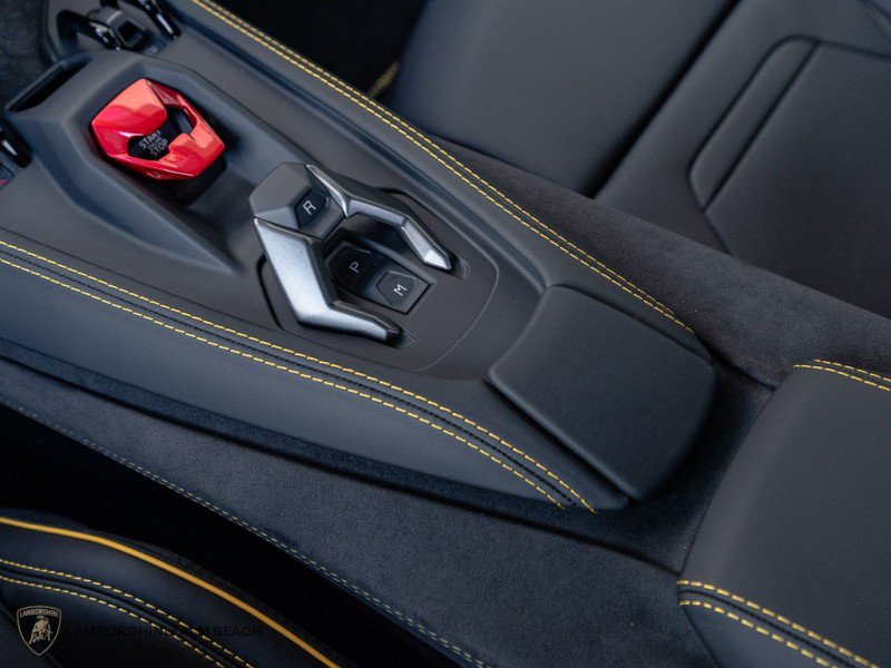 Used 2026 Lamborghini Temerario AWD/4WD image 13