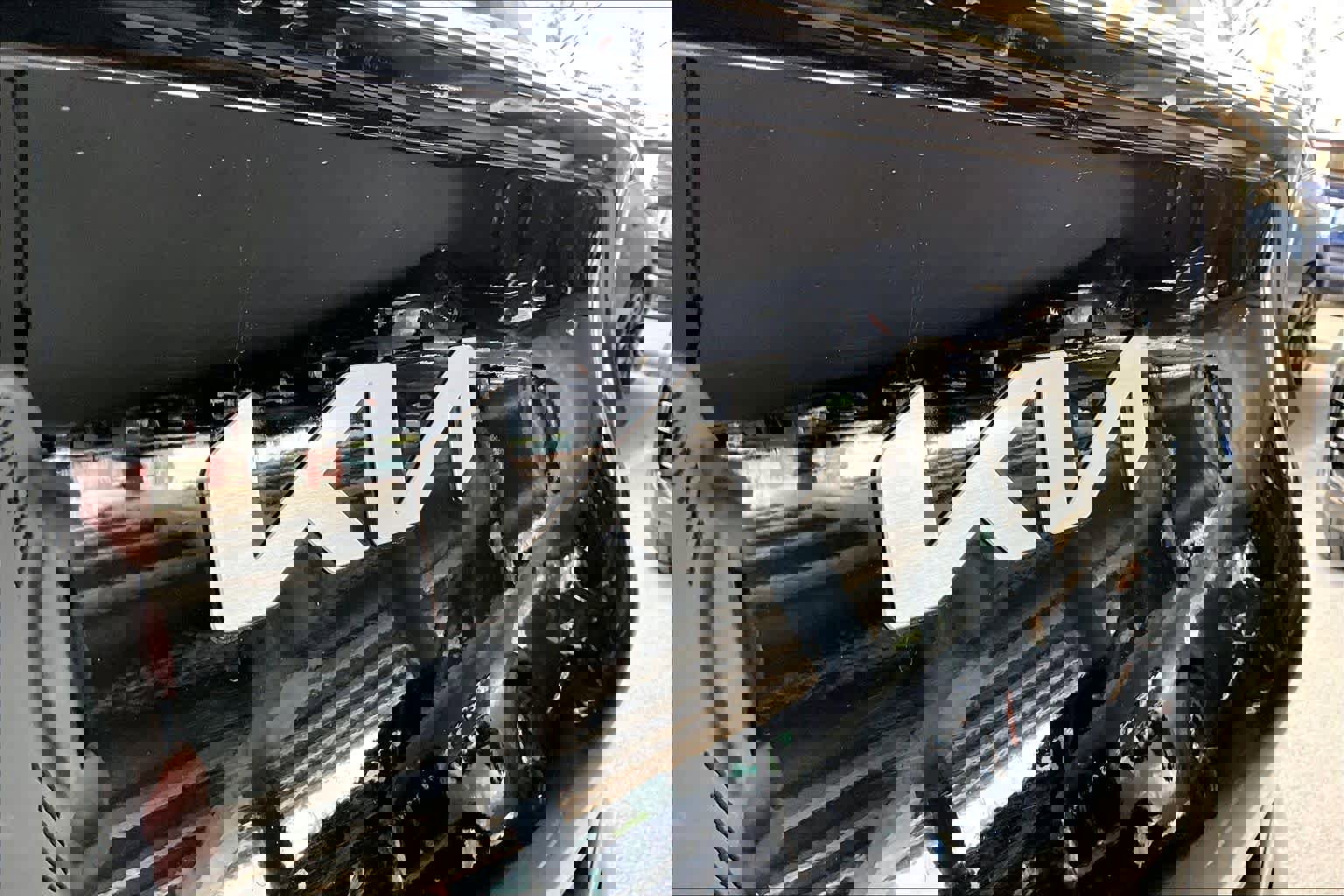 Used 2025 Kia Sportage SX image 30