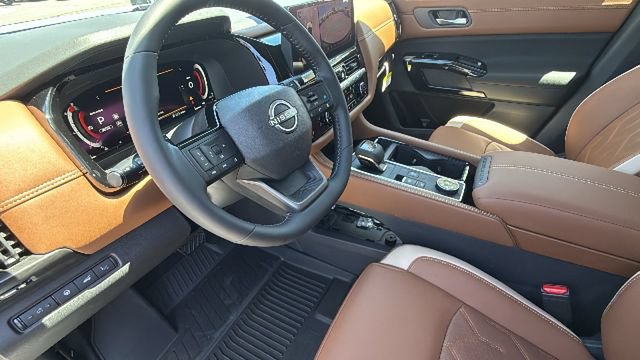 New 2026 Nissan Pathfinder Platinum w/ Cargo Package AWD/4WD image 10