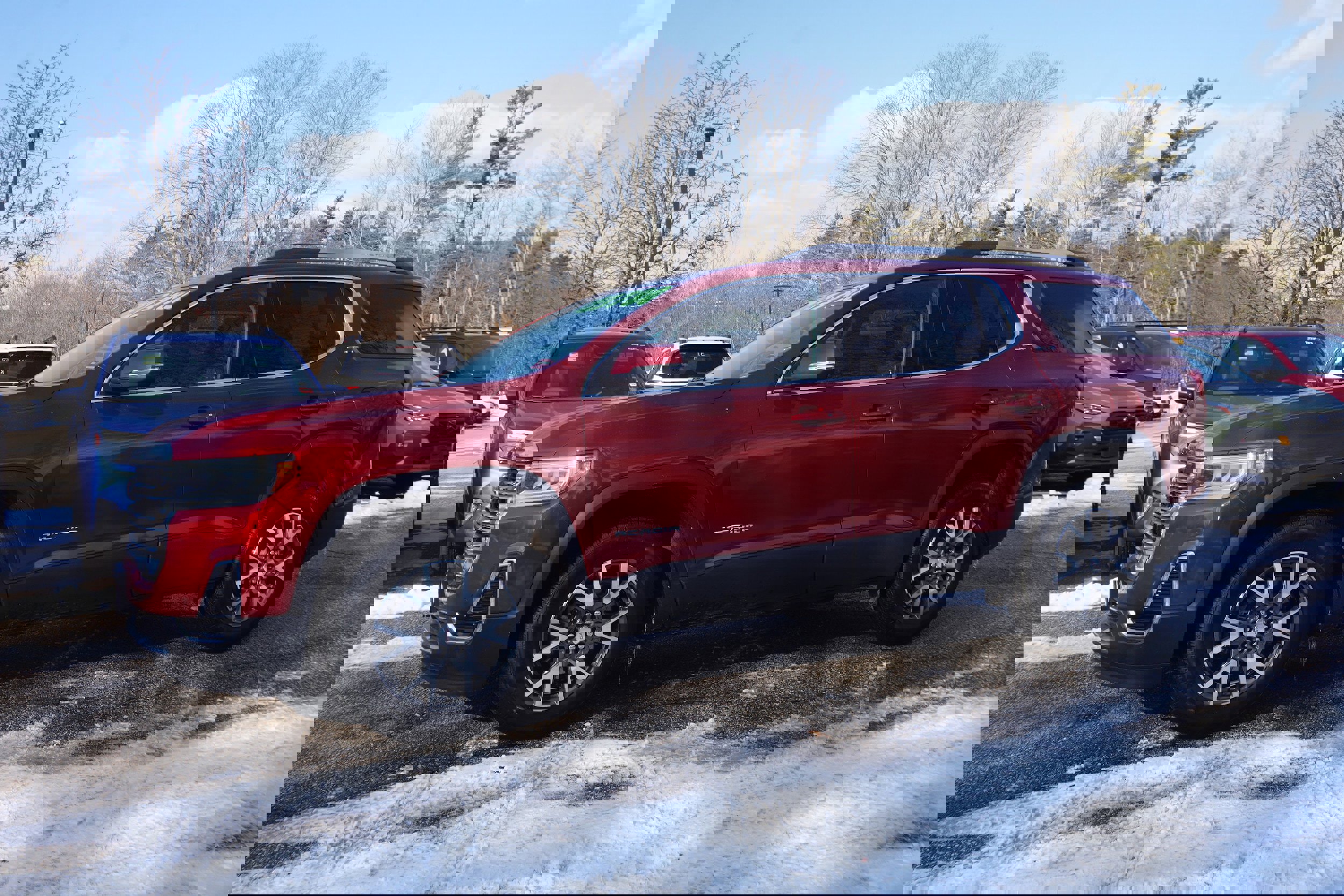 Used 2021 GMC Acadia SLE w/ Driver Convenience Package image 8