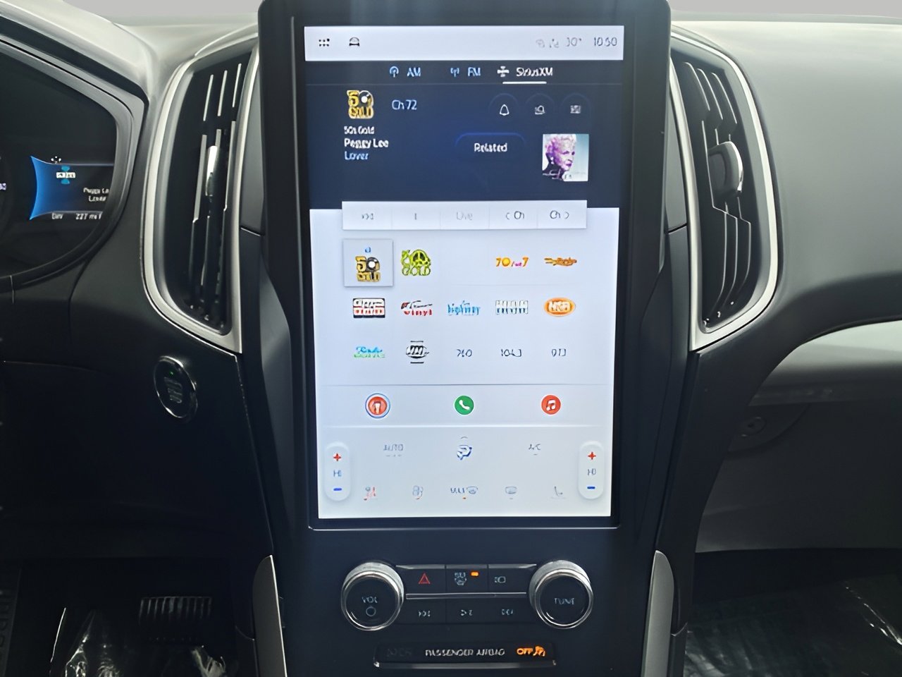 Used 2024 Ford Edge SEL w/ Convenience Package image 19