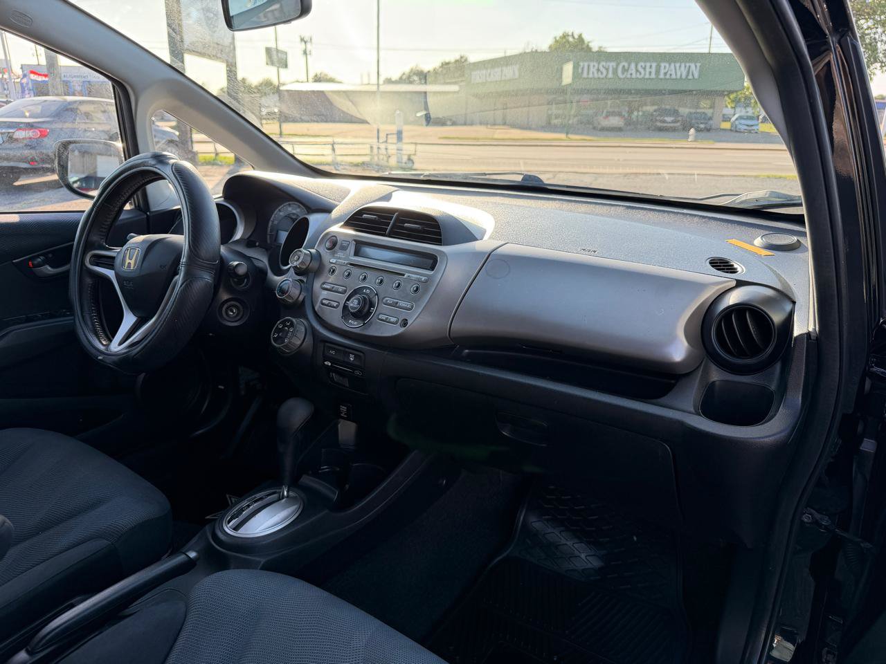 Used 2010 Honda Fit Sport image 17