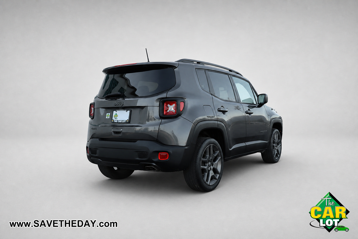 Used 2021 Jeep Renegade Latitude AWD/4WD image 8