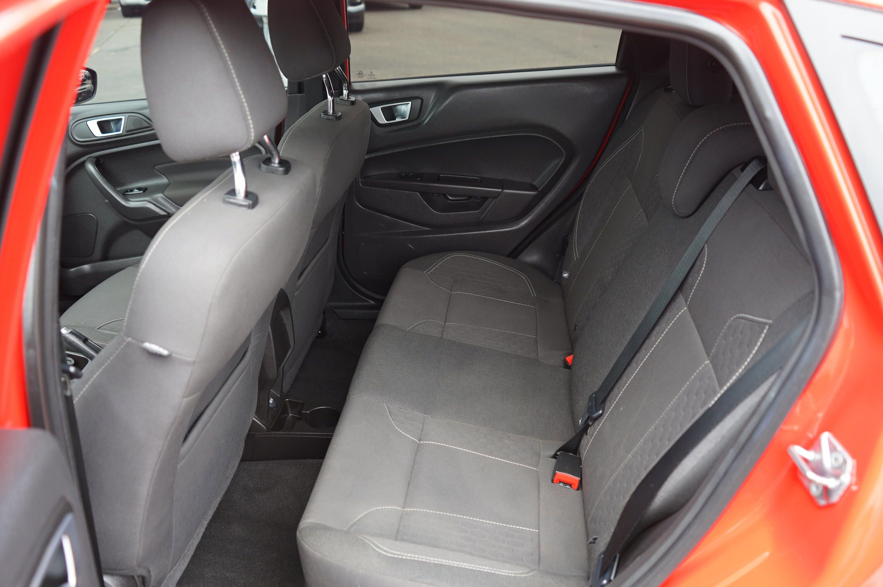 Used 2016 Ford Fiesta ST FWD image 14