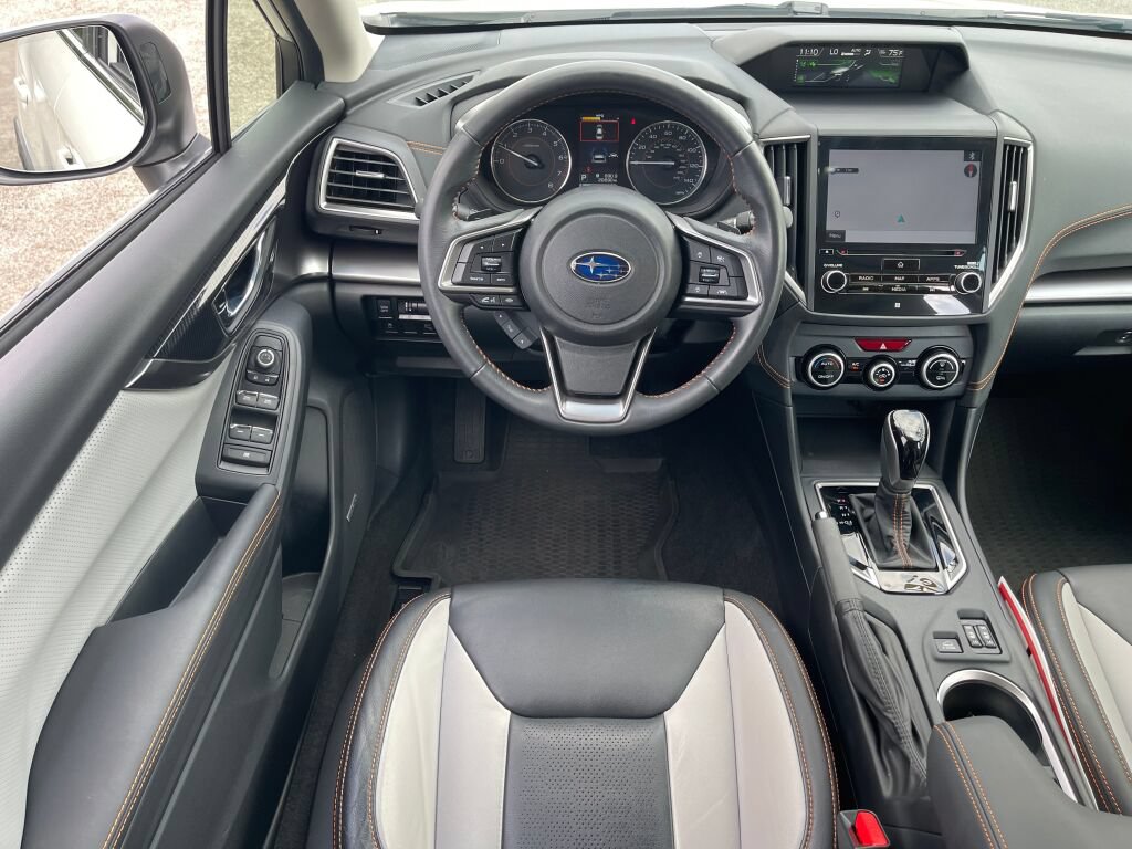 Used 2019 Subaru Crosstrek 2.0i Limited w/ Moonroof Package w/Navigation AWD/4WD image 2