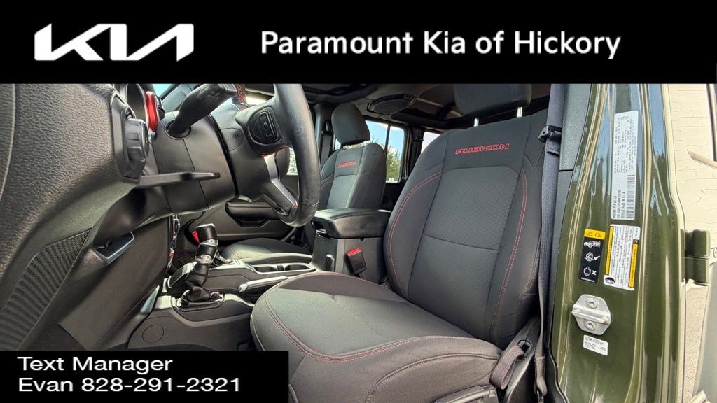 Used 2022 Jeep Wrangler Unlimited Rubicon w/ Cold Weather Group image 3