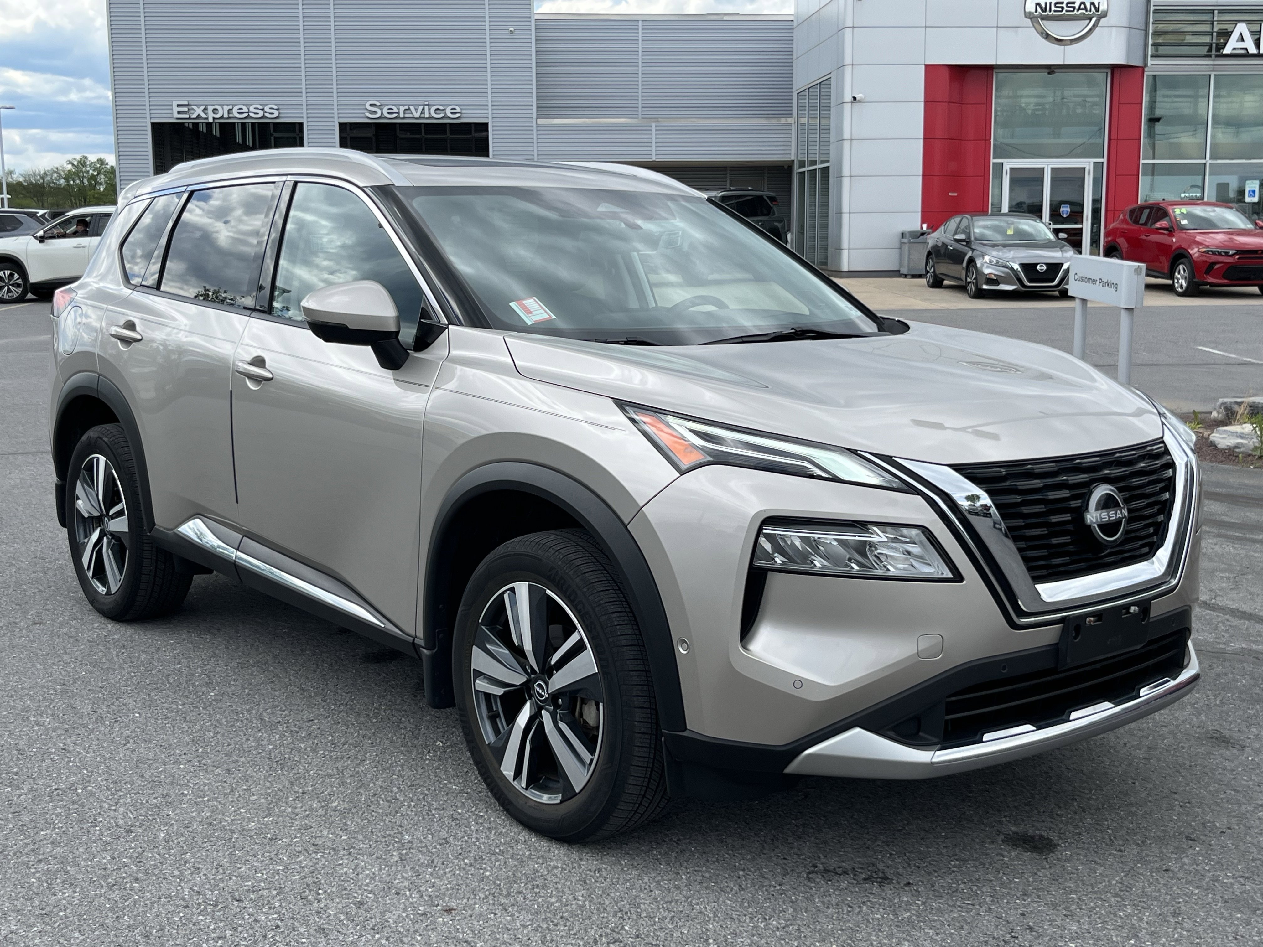 Used 2023 Nissan Rogue Platinum w/ Platinum Premium Package