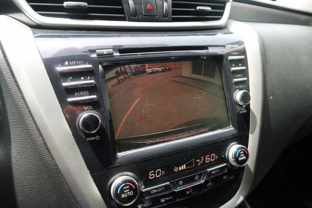 Used 2019 Nissan Murano S FWD image 14