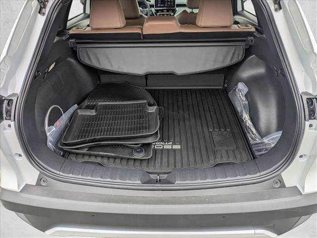 Certified 2026 Toyota Corolla Cross XLE w/ Convenience Package image 6