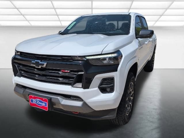 New 2025 Chevrolet Colorado Z71 w/ Technology Package AWD/4WD image 3