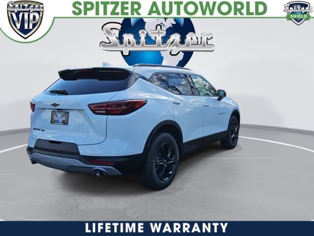New 2026 Chevrolet Blazer LT w/ Convenience Package AWD/4WD image 8