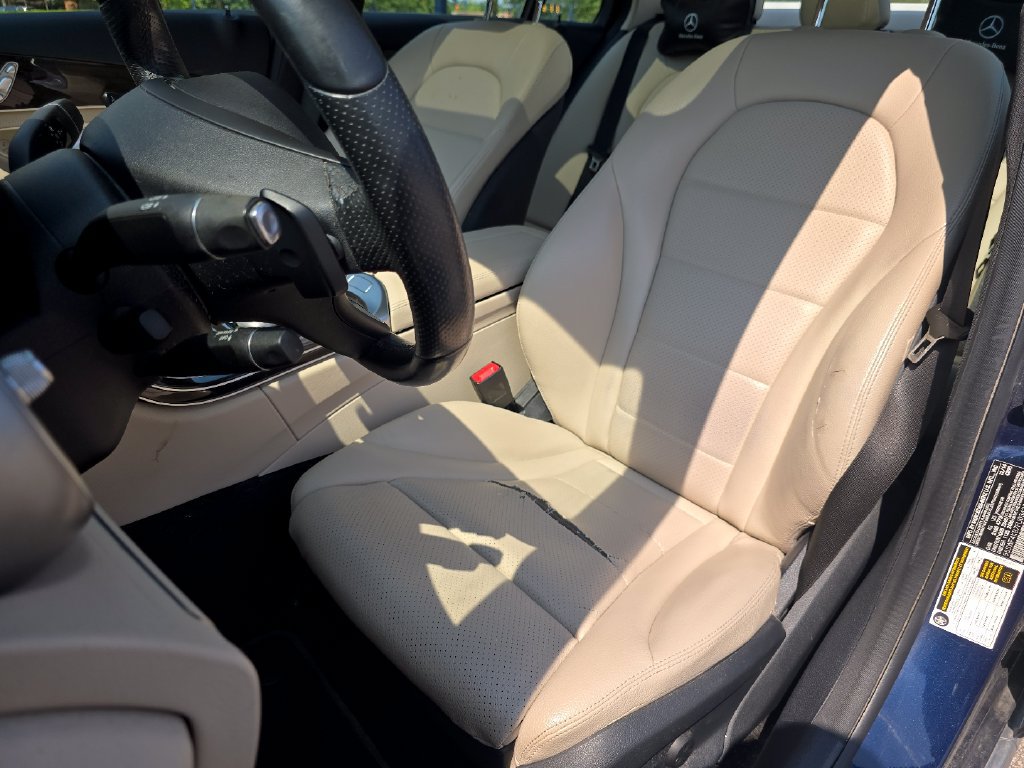 Used 2015 Mercedes-Benz C 300 4MATIC Sedan image 21