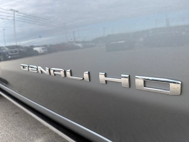 Used 2024 GMC Sierra 2500 Denali Ultimate AWD/4WD image 5