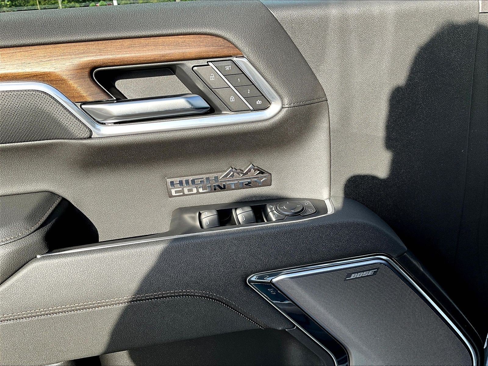 New 2026 Chevrolet Silverado 1500 High Country w/ Technology Package AWD/4WD image 25