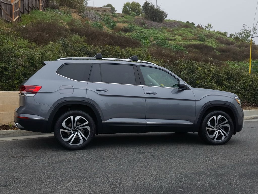 Used 2023 Volkswagen Atlas SEL image 4